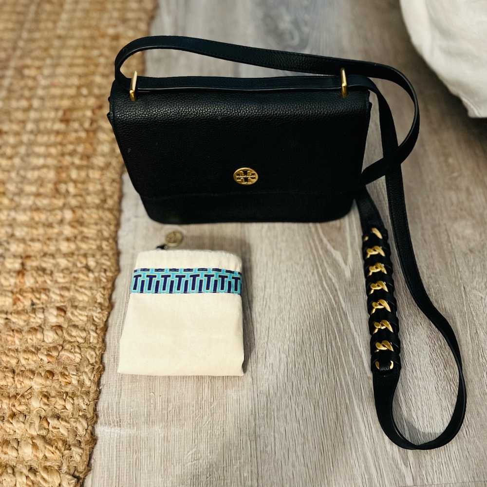Tory Burch Brooke Leather Shoulder Bag - Picture 4 of 10